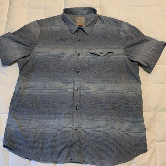 5.11 TACTICAL, short sleeve, snap/button down, men’s large, excellent condition - Picture 1 of 11